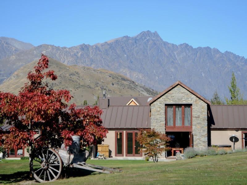 Three Thirty B & B Queenstown Oda fotoğraf